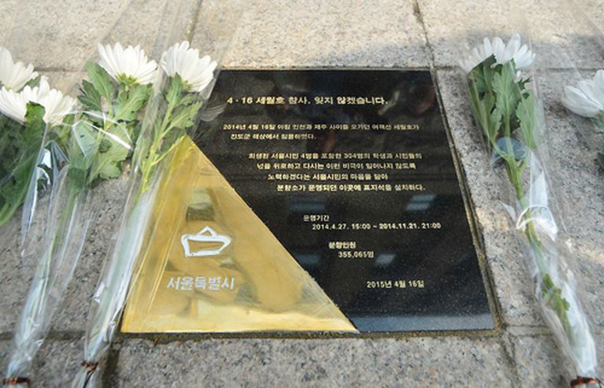 Han Quoc tuong niem mot nam vu chim pha Sewol-Hinh-5